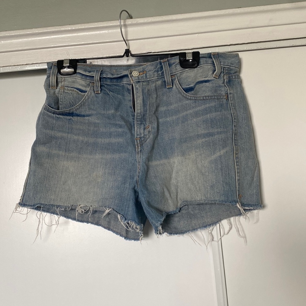 Levi’s distressed cut offs